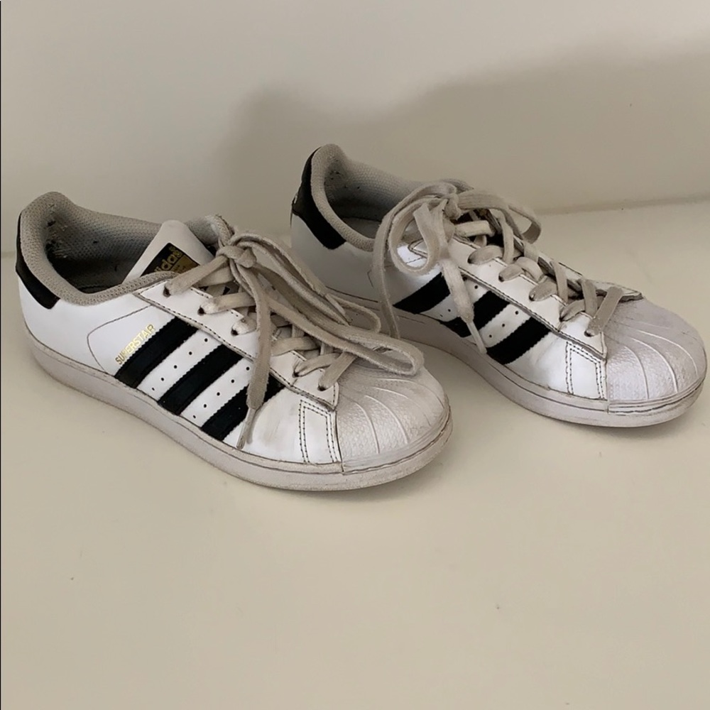Adidas superstar